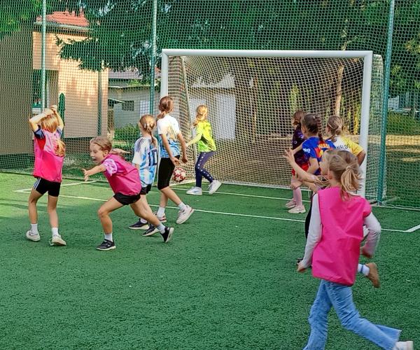 Multifunkčné ihrisko pri základnej škole, foto 25 z 26